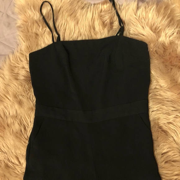 ⭐️BR Sz 6 EUC Black Jumpsuit - Picture 2 of 5